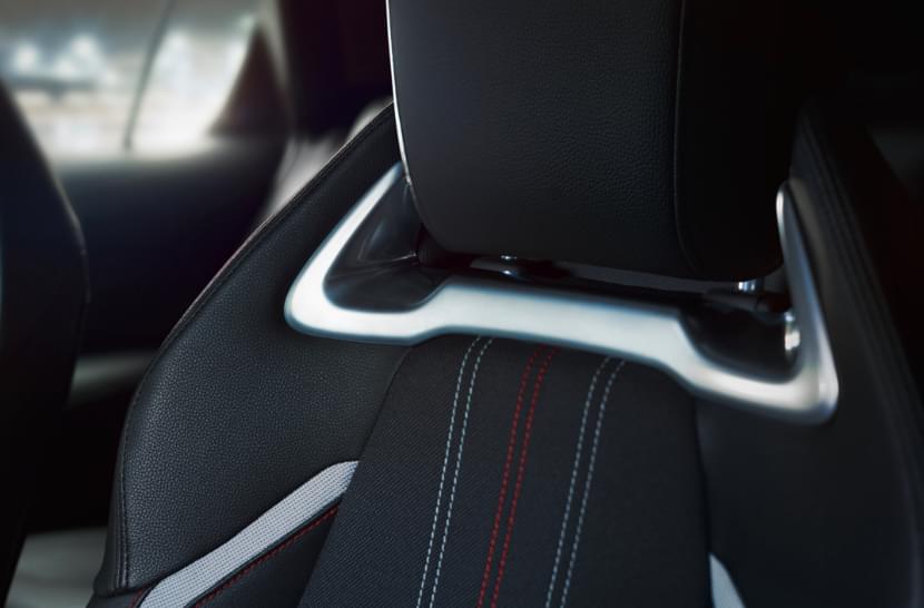 Sedadlo v Toyote Corolla Hatchback